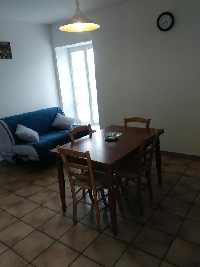 Gîte communal 149 Sainpuits Extérieur photo